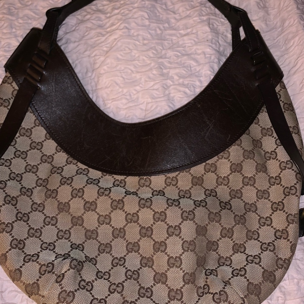 Gucci - Picture 2 of 6